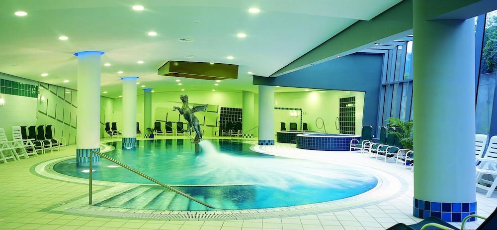 Hotel Zagreb - Health & Beauty โรกัชกา สลาทินา ภายนอก รูปภาพ