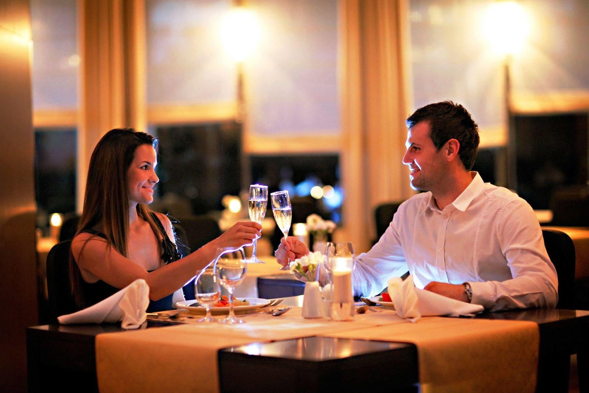 Hotel Zagreb - Health & Beauty โรกัชกา สลาทินา ภายนอก รูปภาพ